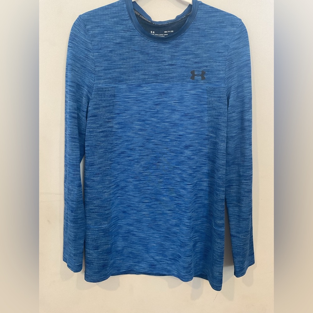 Men’s Under Armor, long sleeve shirt - Small